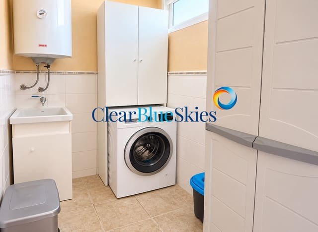 1 sypialnia Apartament na sprzedaż w El Madroñal, Adeje z basenem garażem - 315 000 € (Ref: 10179685)