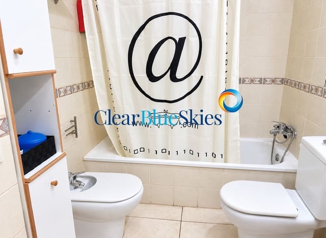 1 sypialnia Apartament na sprzedaż w El Madroñal, Adeje z basenem garażem - 315 000 € (Ref: 10179685)