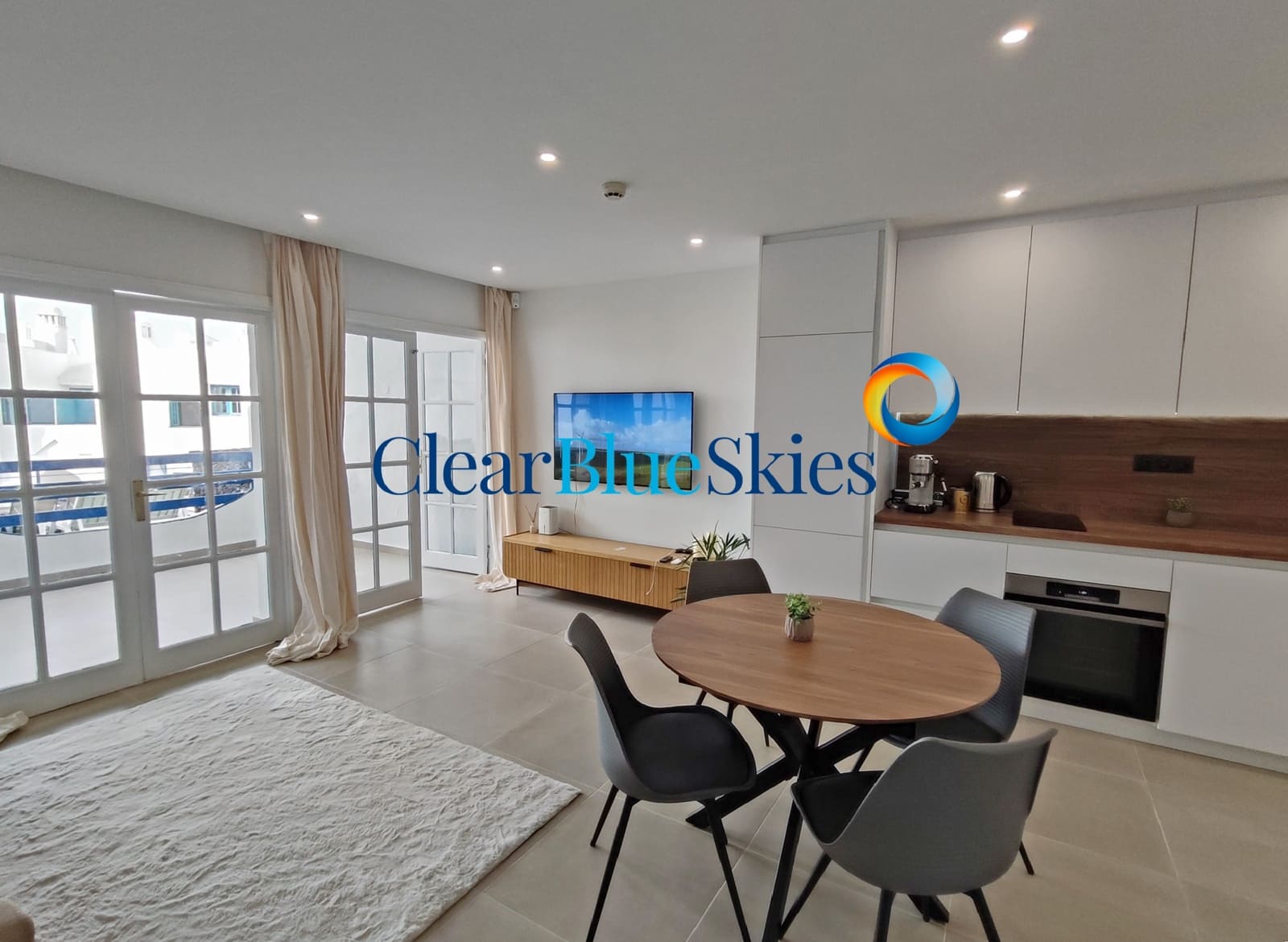 1 soverom Leilighet til salgs i Playa Fanabe med svømmebasseng garasje - € 320 000 (Ref: 10179686)