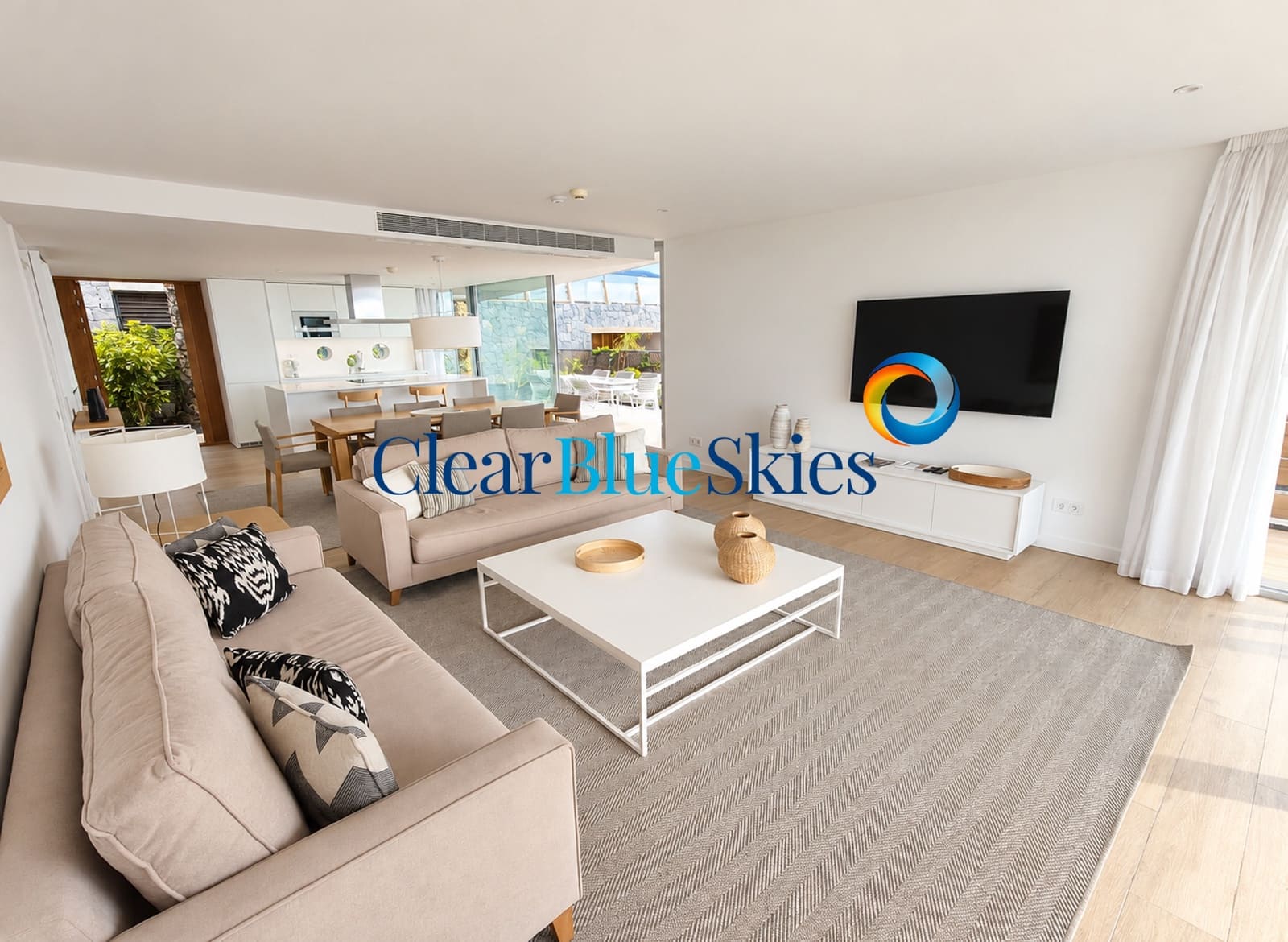 3 bedroom Villa for sale in Playa San Juan with pool garage - € 2,150,000 (Ref: 10182367)