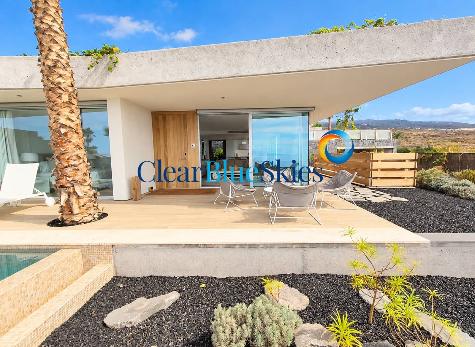 3 bedroom Villa for sale in Playa San Juan with pool garage - € 2,150,000 (Ref: 10182367)