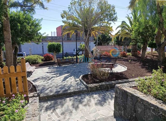 Bouwgrond te koop in El Roque, San Miguel de Abona - € 100.000 (Ref: 1368591)