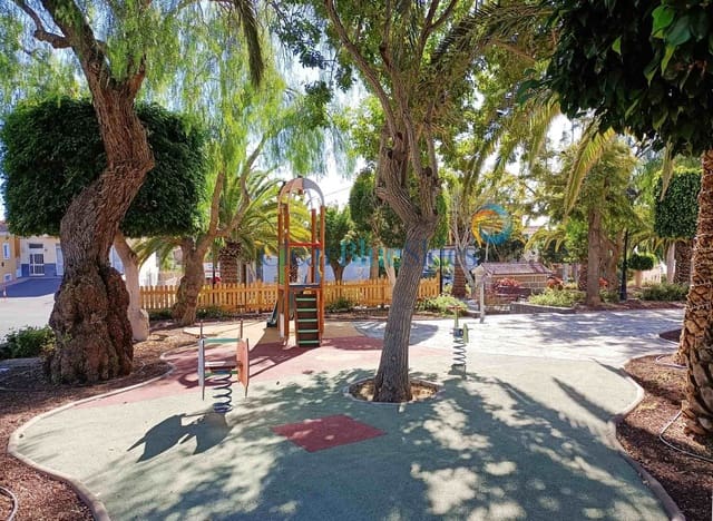 Bouwgrond te koop in El Roque, San Miguel de Abona - € 100.000 (Ref: 1368591)