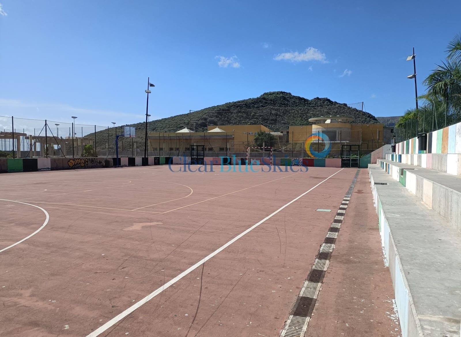 Building Plot for sale in Parque de la Reina - € 100,000 (Ref: 2033246)