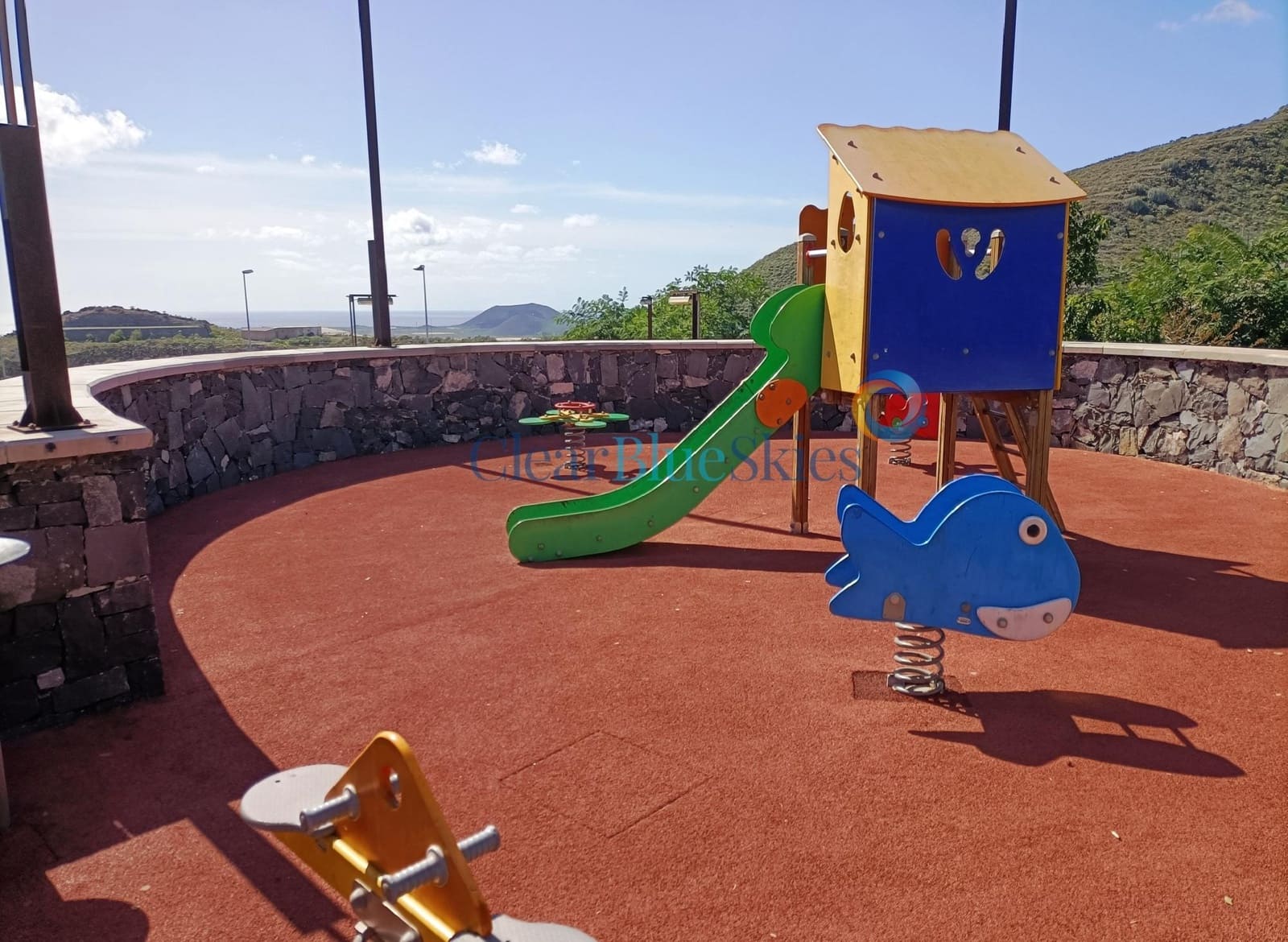 Building Plot for sale in Parque de la Reina - € 100,000 (Ref: 2033246)