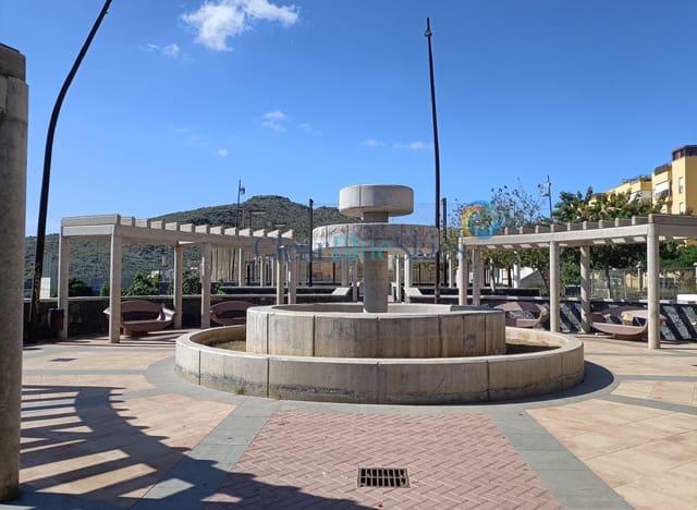 Bouwgrond te koop in Parque de la Reina, Arona - € 100.000 (Ref: 2033246)