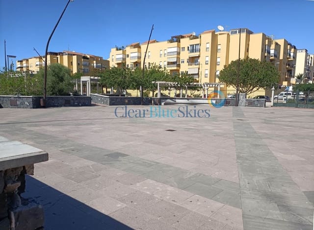 Bouwgrond te koop in Parque de la Reina, Arona - € 100.000 (Ref: 2033246)