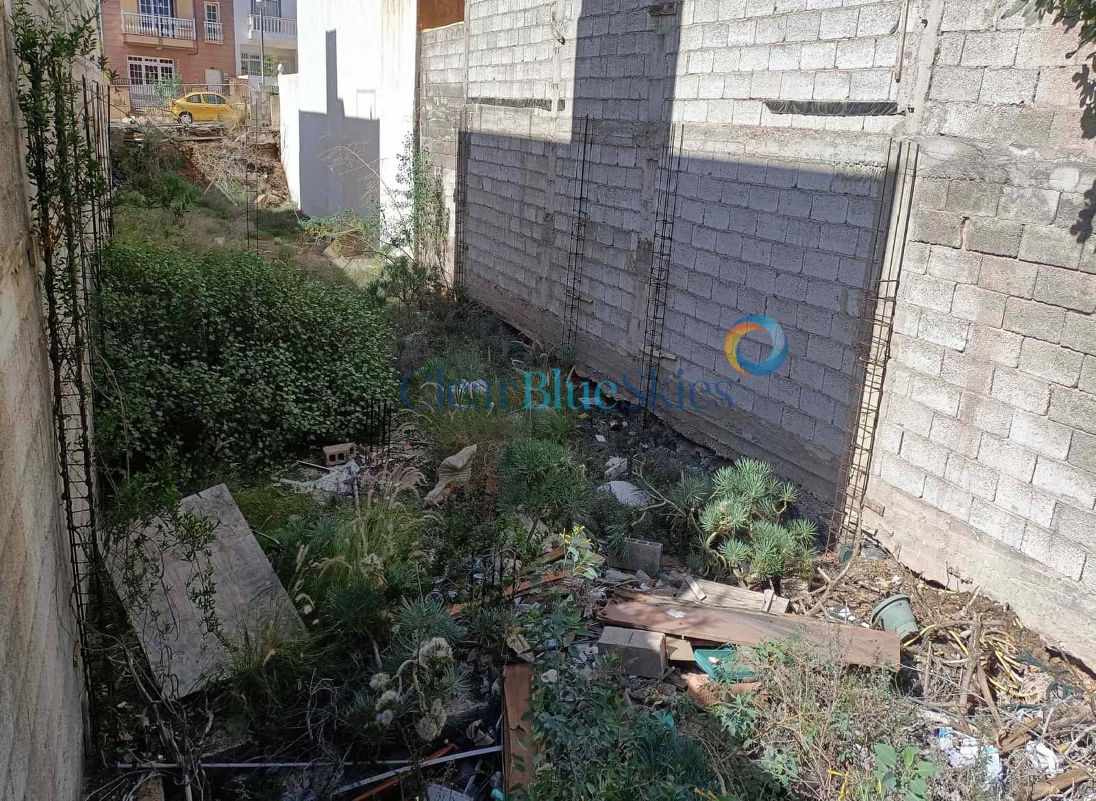Building Plot for sale in Parque de la Reina - € 100,000 (Ref: 2033246)