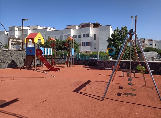 Bouwgrond te koop in Parque de la Reina, Arona - € 100.000 (Ref: 2033246)