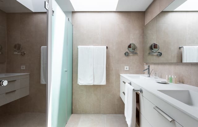 2 slaapkamer Appartement te koop in Guía de Isora met zwembad garage - € 945.000 (Ref: 4214863)