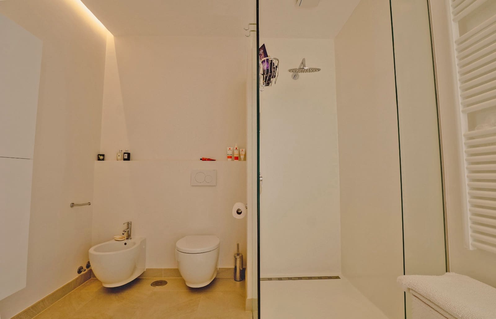 Chalet de 4 habitaciones en Playa San Juan en venta con piscina garaje - 2.395.000 € (Ref: 7402067)