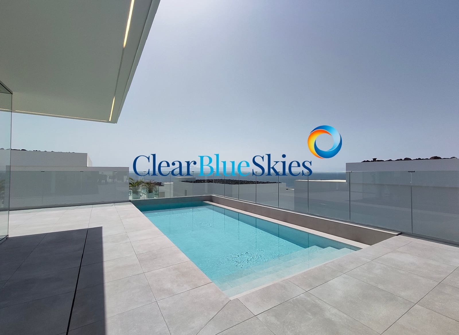 3 chambre Villa/Maison à vendre à Callao Salvaje avec piscine garage - 1 590 000 € (Ref: 7422708)