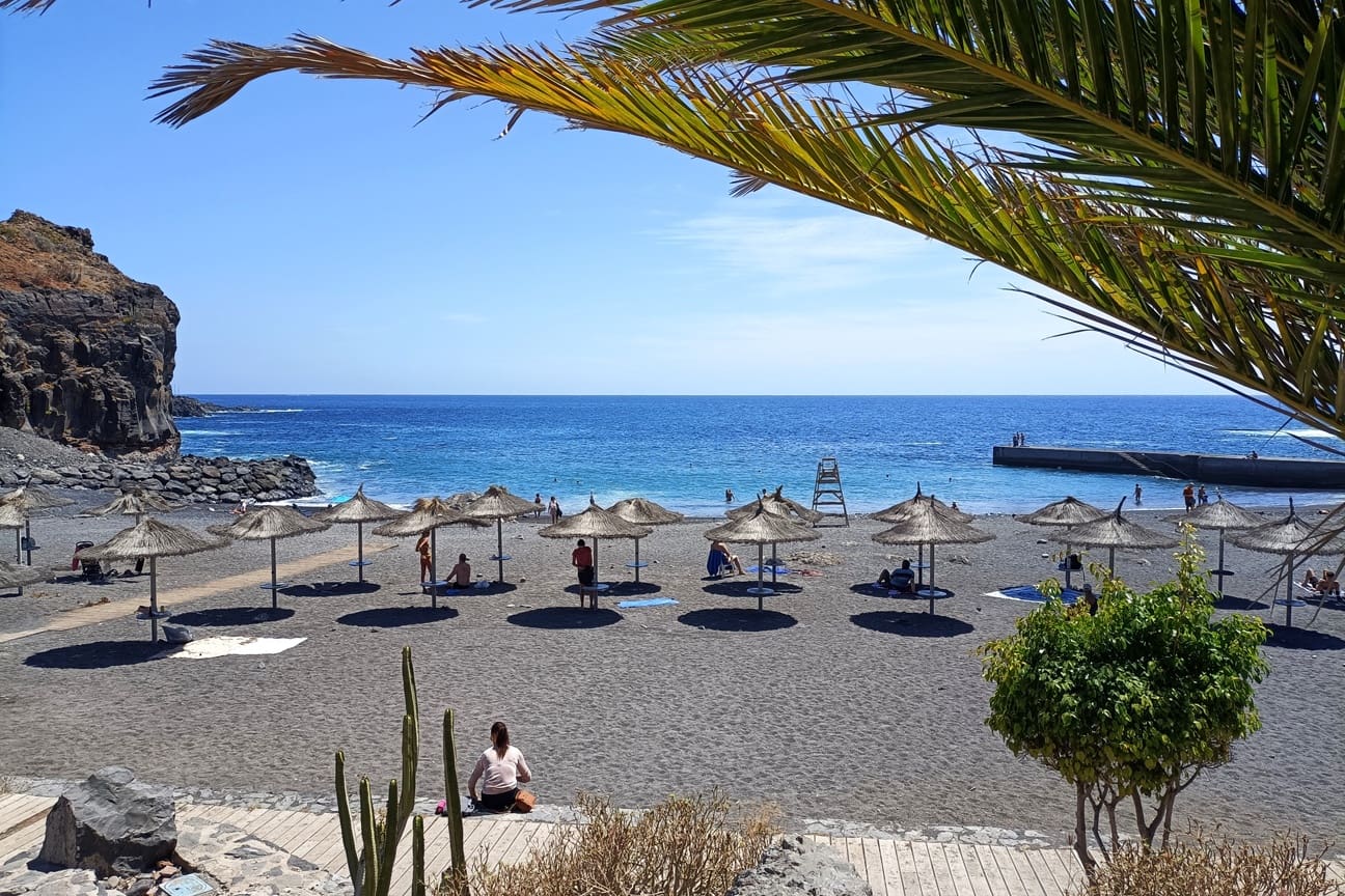 3 chambre Villa/Maison à vendre à Callao Salvaje avec piscine garage - 1 590 000 € (Ref: 7422708)