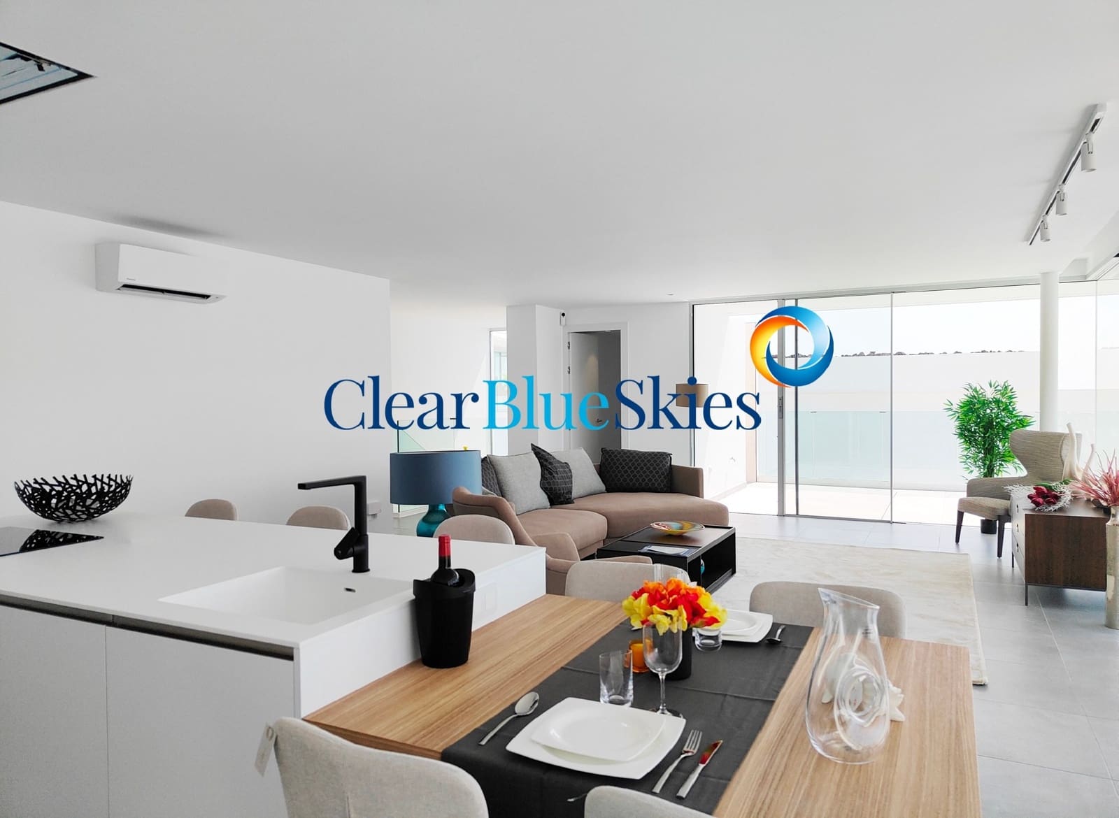 3 chambre Villa/Maison à vendre à Callao Salvaje avec piscine garage - 1 590 000 € (Ref: 7422708)