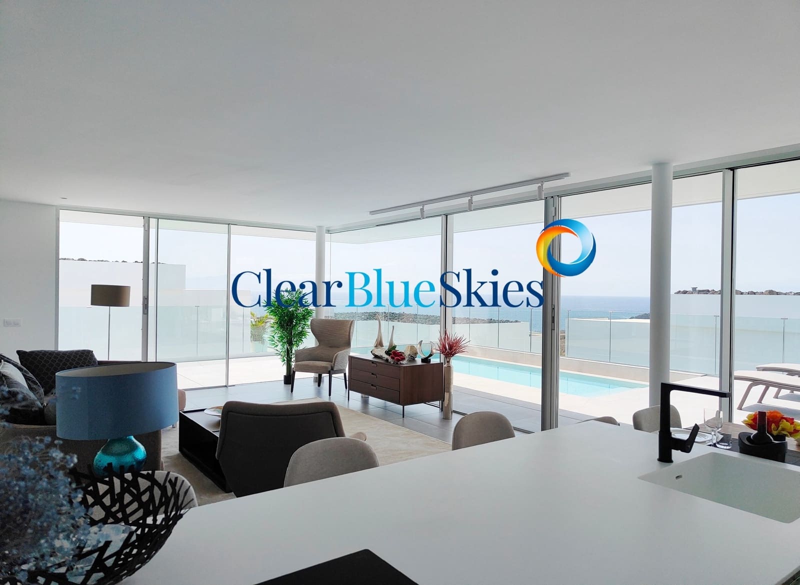 3 chambre Villa/Maison à vendre à Callao Salvaje avec piscine garage - 1 590 000 € (Ref: 7422708)