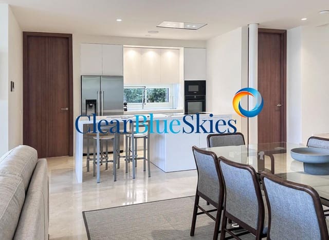 4 Zimmer Villa zu verkaufen in Playa de las Americas, Arona mit Pool Garage - 3.250.000 € (Ref: 7561474)