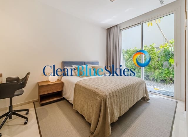 4 Zimmer Villa zu verkaufen in Playa de las Americas, Arona mit Pool Garage - 3.250.000 € (Ref: 7561474)