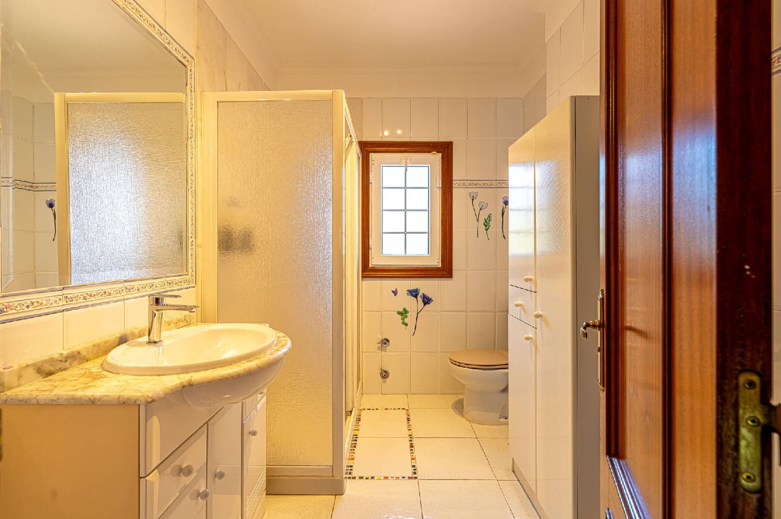 3 chambre Villa/Maison à vendre à Adeje avec piscine garage - 1 250 000 € (Ref: 7676870)