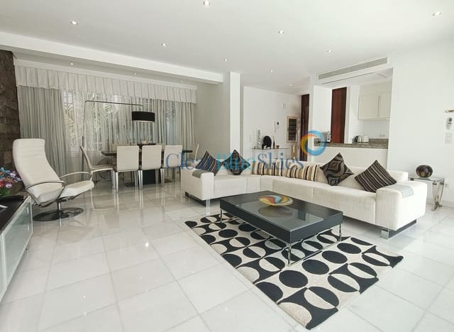 5 soverom Villa til salgs i Playa del Duque, Adeje med svømmebasseng garasje - € 3 200 000 (Ref: 7798106)