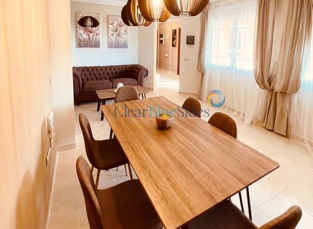 4 chambre Villa/Maison à vendre à Los Cristianos, Arona avec garage - 775 000 € (Ref: 7844002)