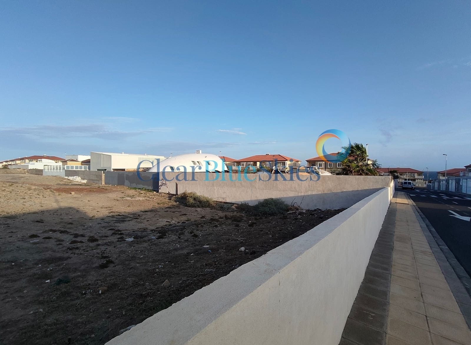 3 soveværelse Villa til salg i El Medano med garage - € 495.424 (Ref: 8037061)