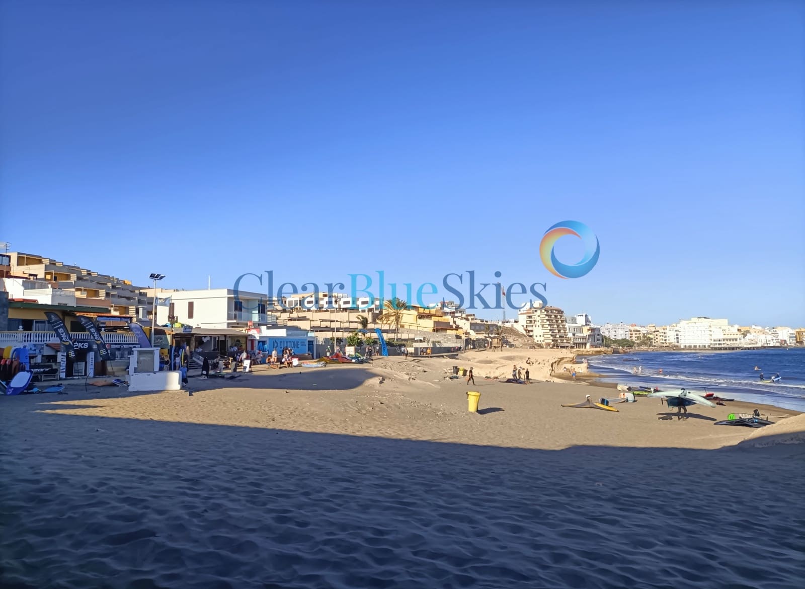 3 soveværelse Villa til salg i El Medano med garage - € 495.424 (Ref: 8037061)