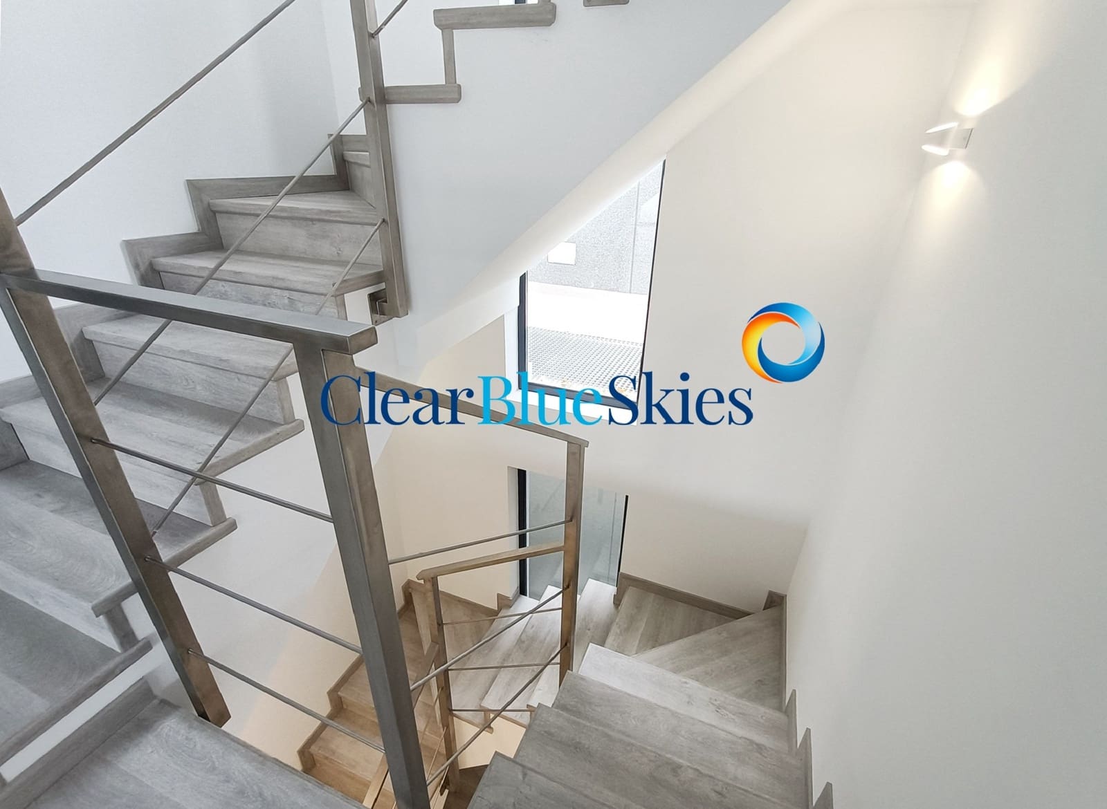 4 soverom Villa til salgs i El Madronal med svømmebasseng garasje - € 1 800 000 (Ref: 8322236)