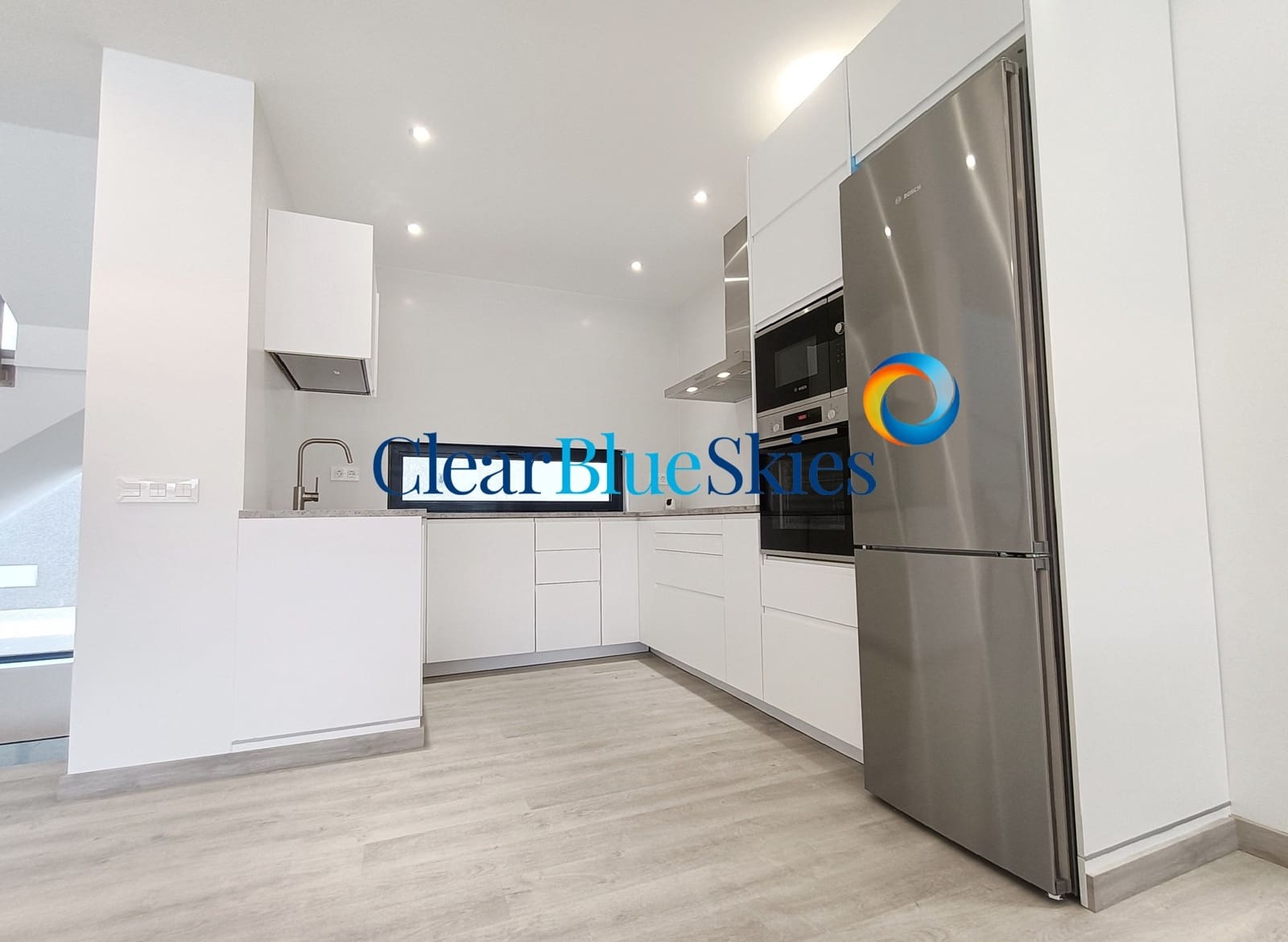 4 soverom Villa til salgs i El Madronal med svømmebasseng garasje - € 1 800 000 (Ref: 8322236)