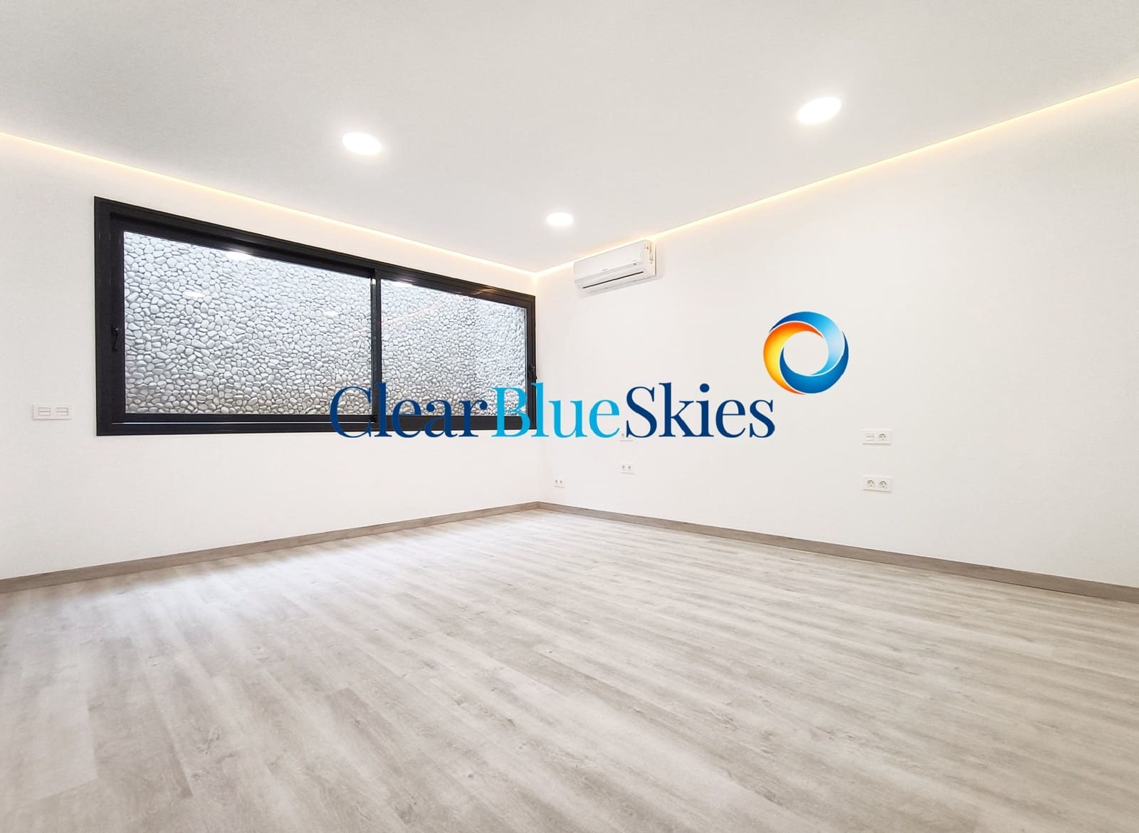 4 soverom Villa til salgs i El Madronal med svømmebasseng garasje - € 1 800 000 (Ref: 8322236)