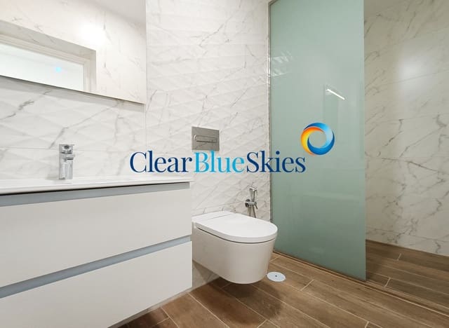 4 makuuhuone Huvila myytävänä paikassa El Madroñal, Adeje mukana uima-altaan 
autotalli - 1 800 000 € (Ref: 8322236)