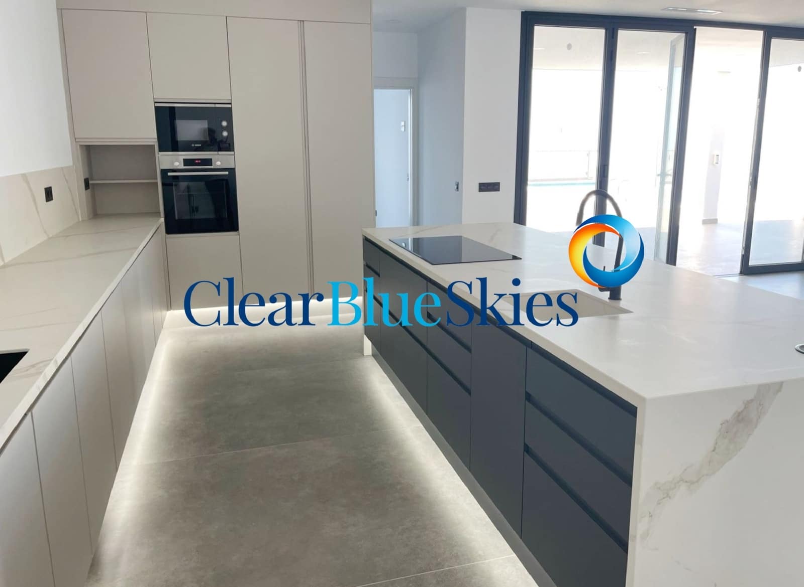 3 sovrum Villa till salu i Torviscas med pool garage - 1 950 000 € (Ref: 8331061)