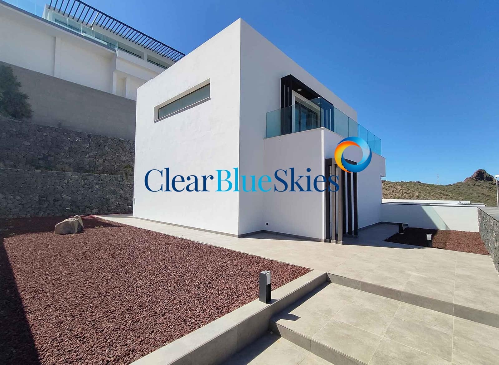 3 slaapkamer Villa te koop in Torviscas met zwembad garage - € 1.950.000 (Ref: 8331061)