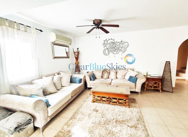 4 slaapkamer Huis te koop in El Madroñal, Adeje met zwembad garage - € 649.000 (Ref: 8420751)