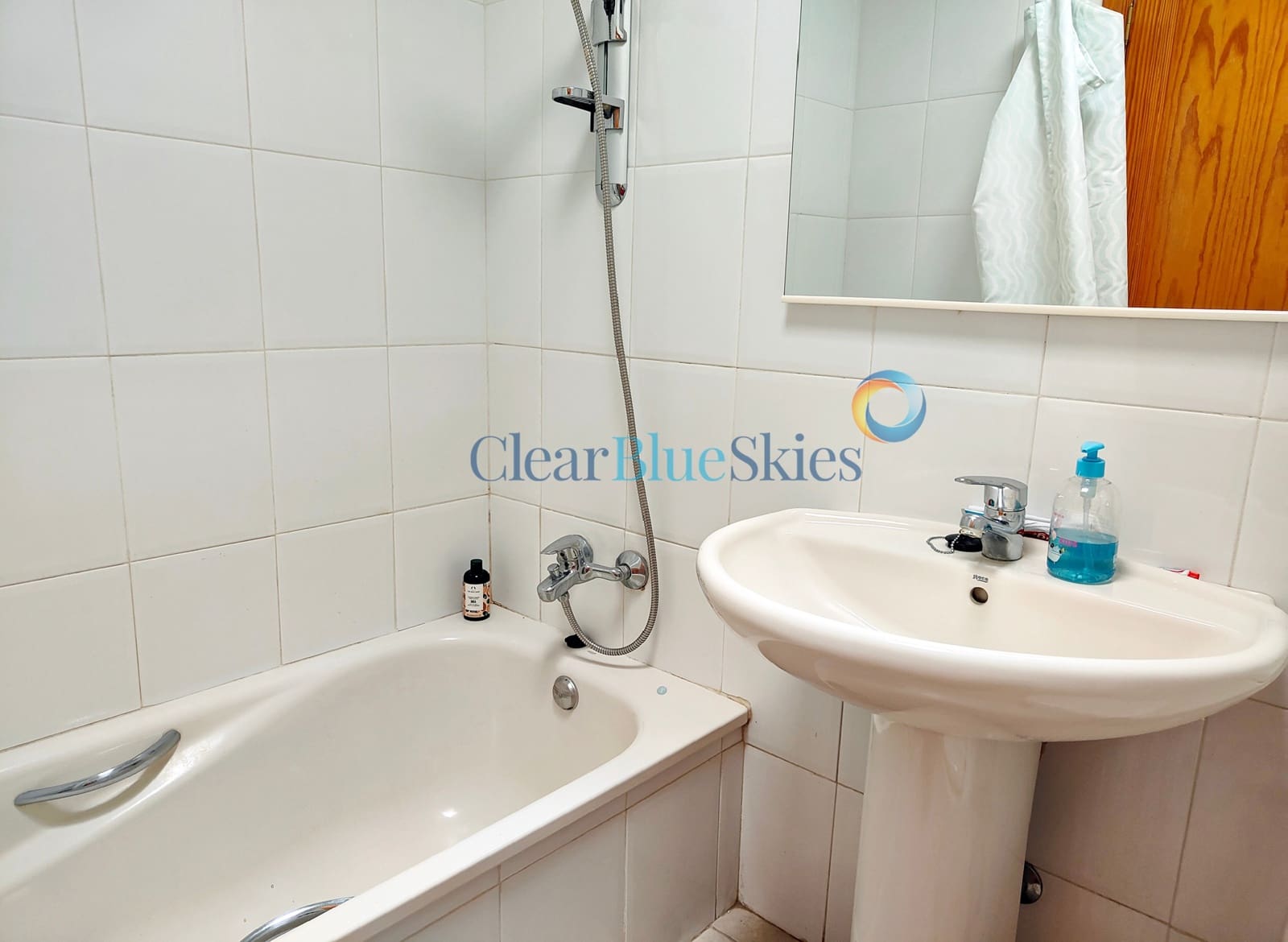 4 slaapkamer Huis te koop in El Madronal met zwembad garage - € 649.000 (Ref: 8420751)