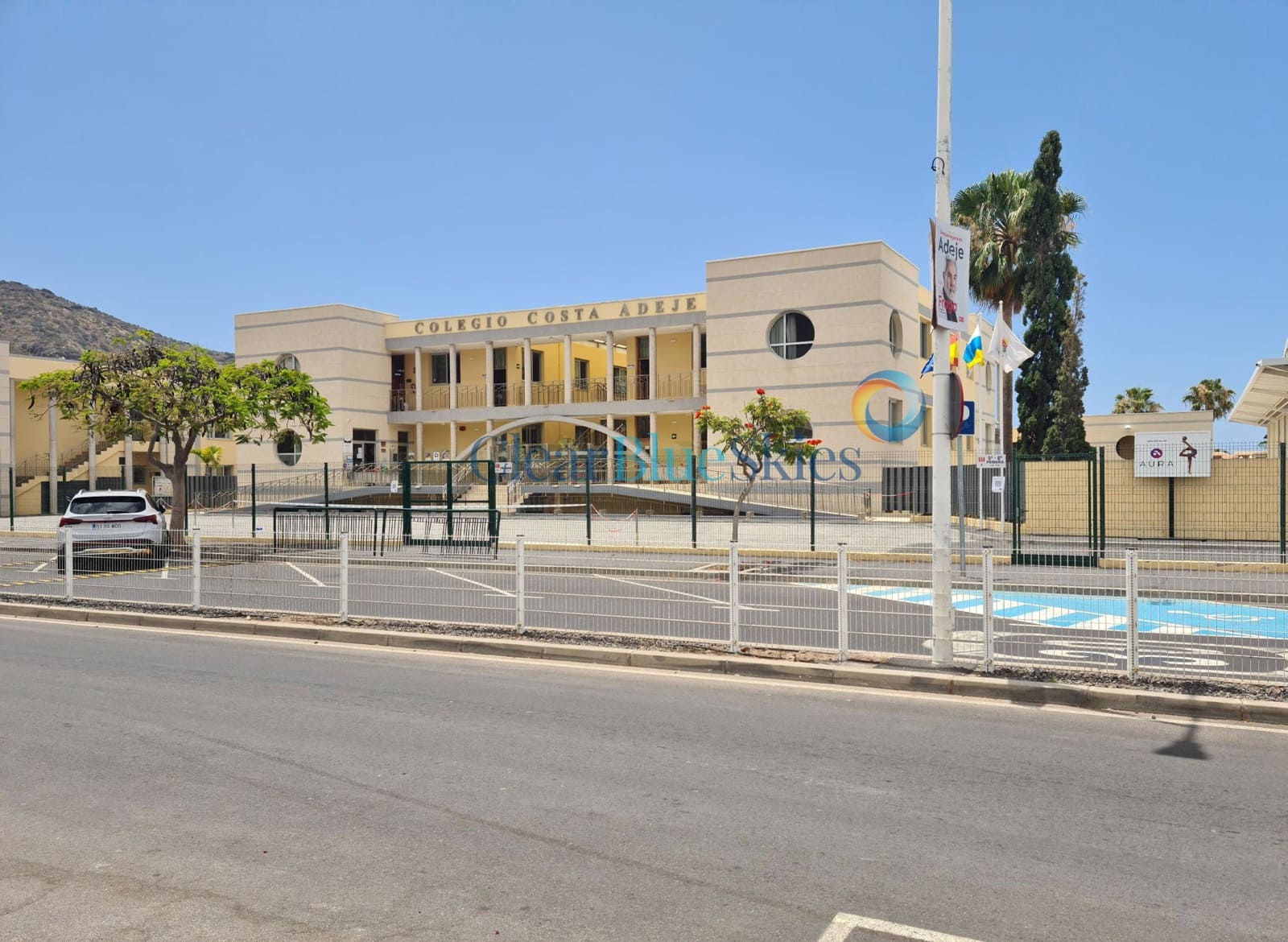 4 slaapkamer Huis te koop in El Madronal met zwembad garage - € 649.000 (Ref: 8420751)