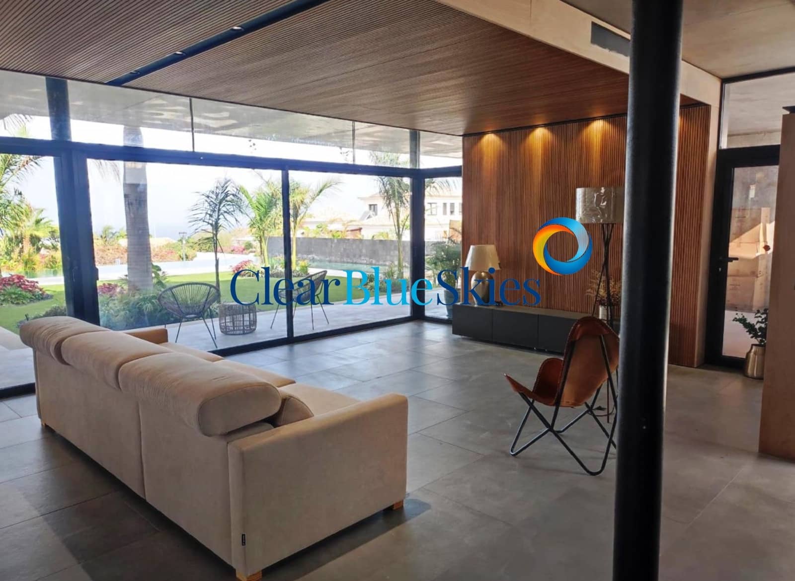 4 soverom Villa til salgs i Playa Paraiso med svømmebasseng garasje - € 5 500 000 (Ref: 8481586)