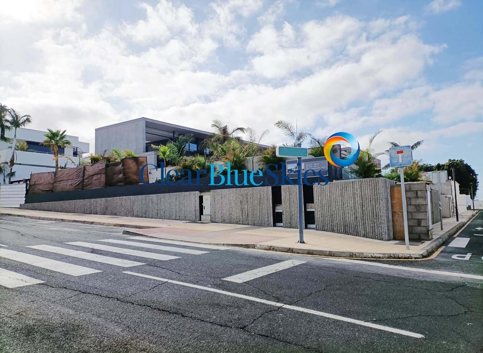 4 soverom Villa til salgs i Playa Paraiso med svømmebasseng garasje - € 5 500 000 (Ref: 8481586)