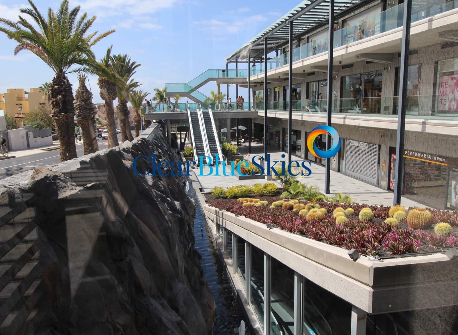 4 soverom Villa til salgs i Playa Paraiso med svømmebasseng garasje - € 5 500 000 (Ref: 8481586)