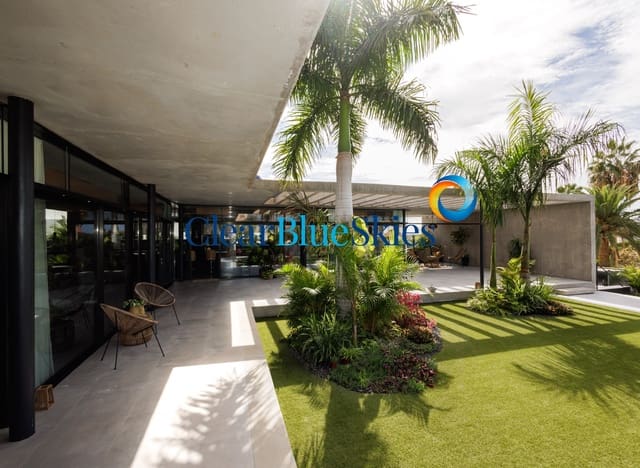 4 sovrum Villa till salu i Playa Paraiso, Adeje med pool garage - 5 500 000 € (Ref: 8481586)