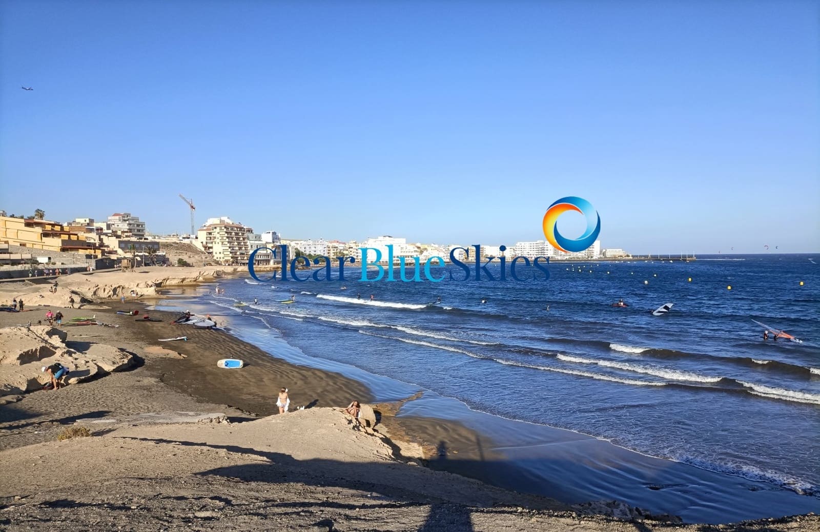 2 bedroom Apartment for sale in El Medano with pool garage - € 326,000 (Ref: 8575404)