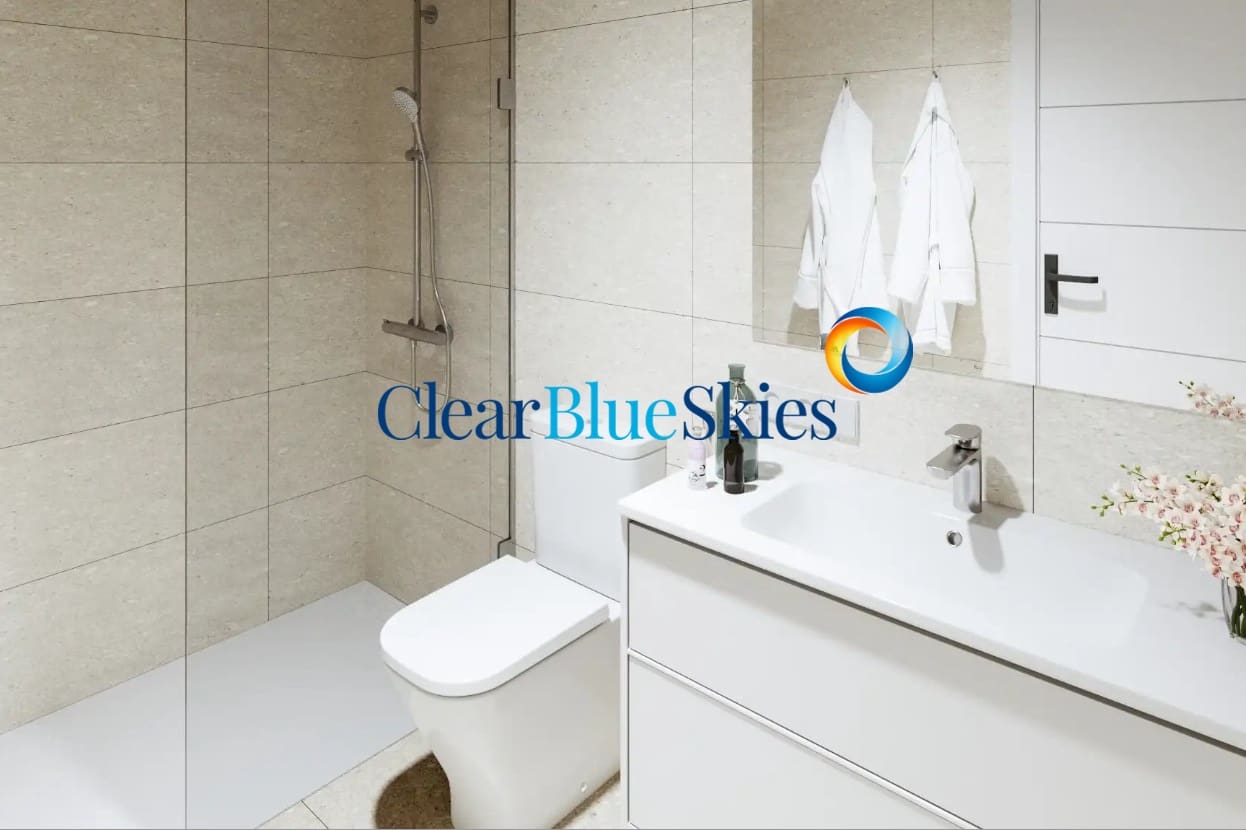 2 bedroom Apartment for sale in El Medano with pool garage - € 326,000 (Ref: 8575404)