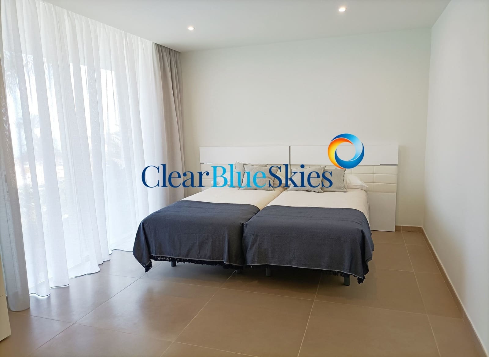 5 soveværelse Villa til salg i Guia de Isora med swimmingpool garage - € 3.500.000 (Ref: 8585606)