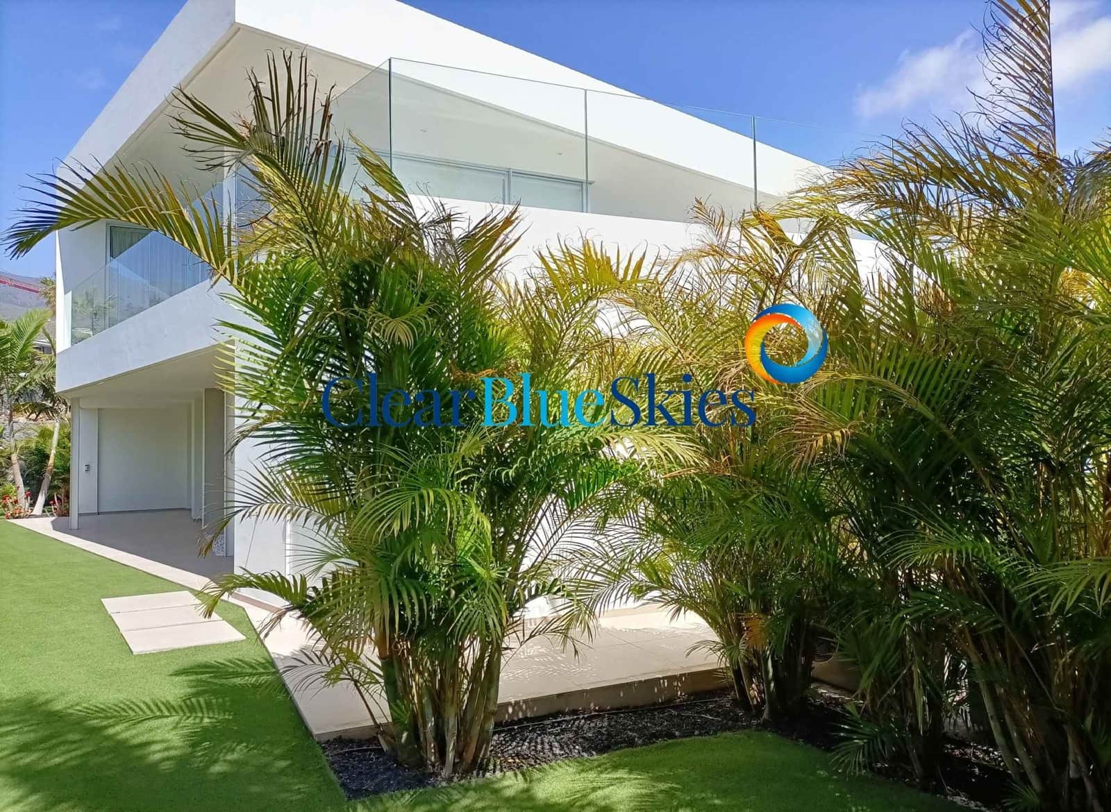 5 soveværelse Villa til salg i Guia de Isora med swimmingpool garage - € 3.500.000 (Ref: 8585606)