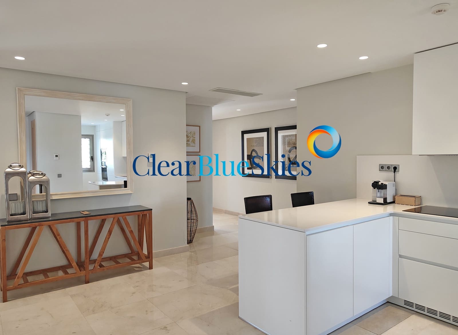 3 soverom Penthouse til salgs i Playa San Juan med svømmebasseng garasje - € 1 770 000 (Ref: 8809407)