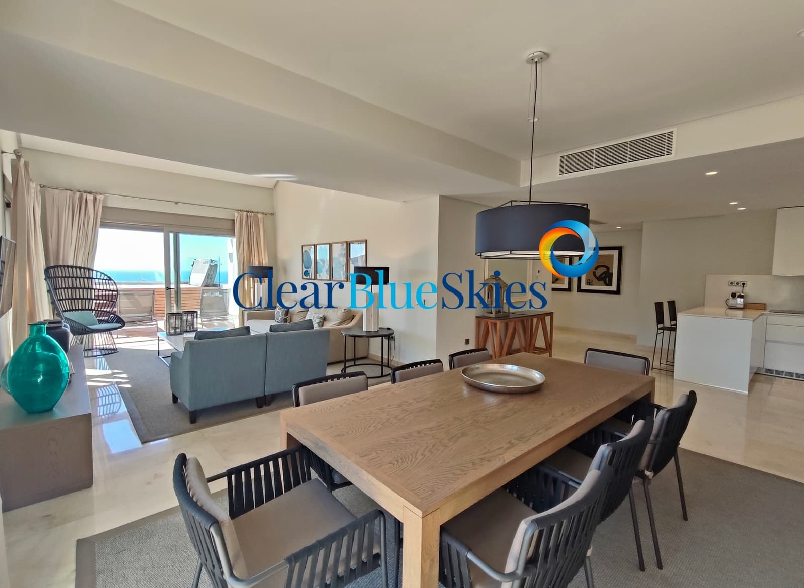 3 soverom Penthouse til salgs i Playa San Juan med svømmebasseng garasje - € 1 770 000 (Ref: 8809407)