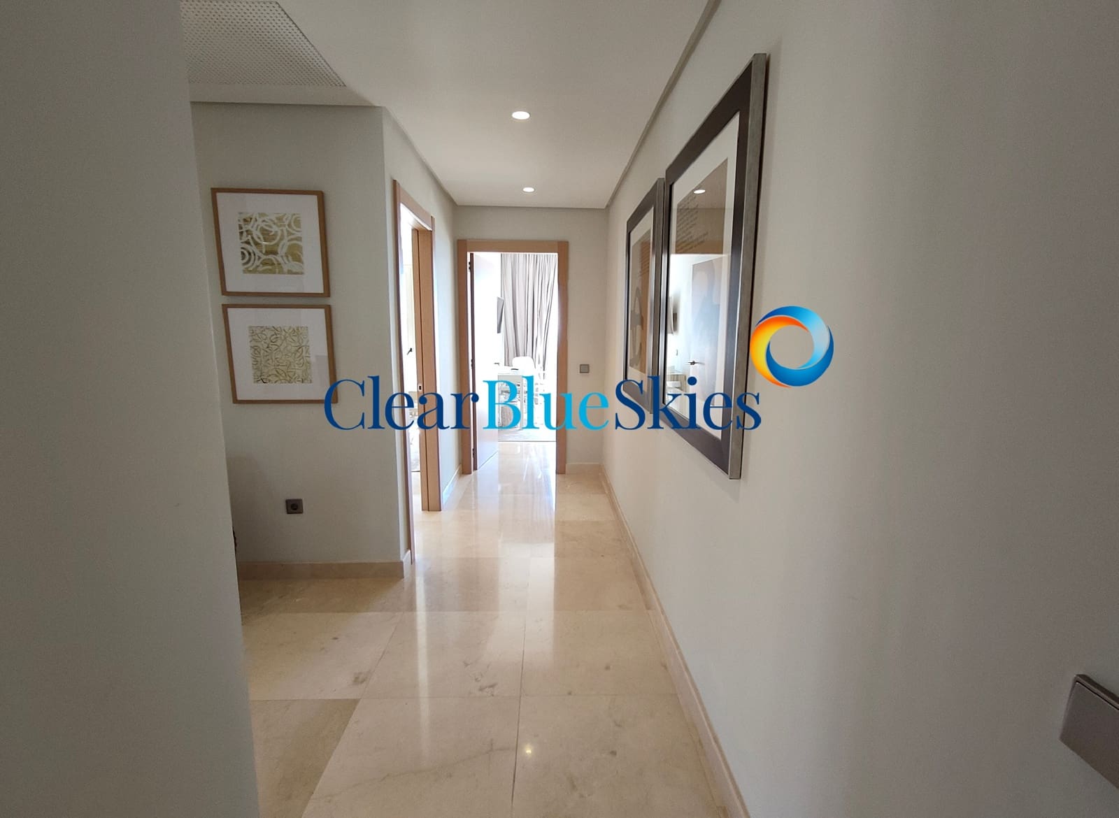 3 soverom Penthouse til salgs i Playa San Juan med svømmebasseng garasje - € 1 770 000 (Ref: 8809407)