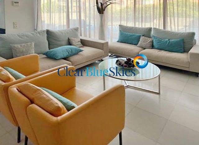 5 soverom Villa til salgs i Playa del Duque, Adeje med svømmebasseng garasje - € 2 850 000 (Ref: 8837943)