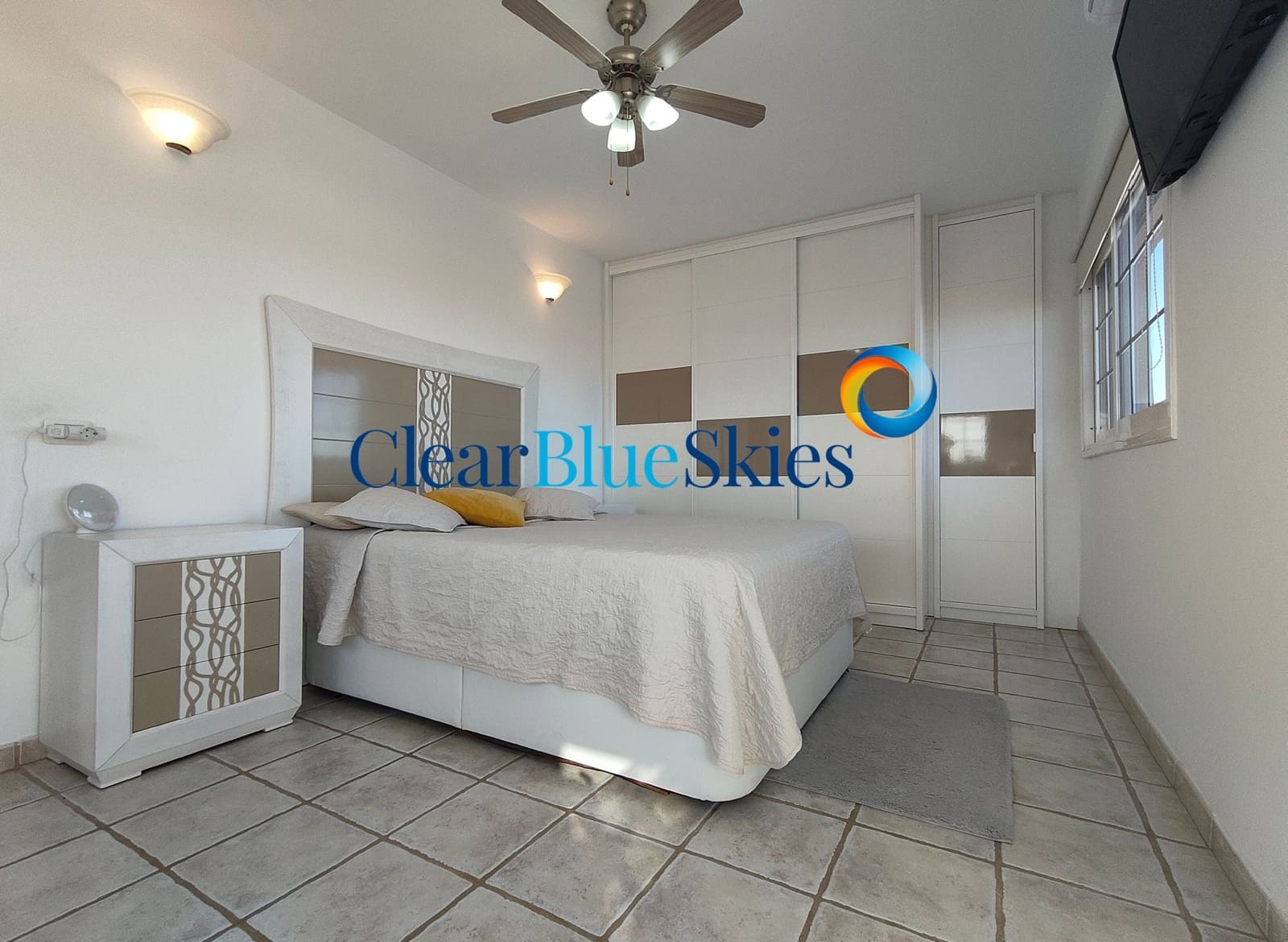 4 soveværelse Villa til salg i Golf del Sur med swimmingpool garage - € 1.600.000 (Ref: 8846606)