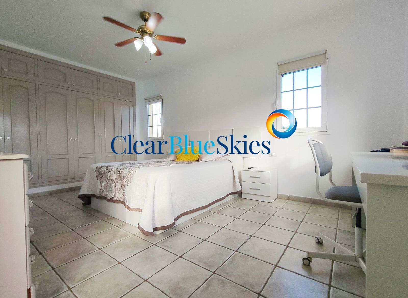 4 soveværelse Villa til salg i Golf del Sur med swimmingpool garage - € 1.600.000 (Ref: 8846606)