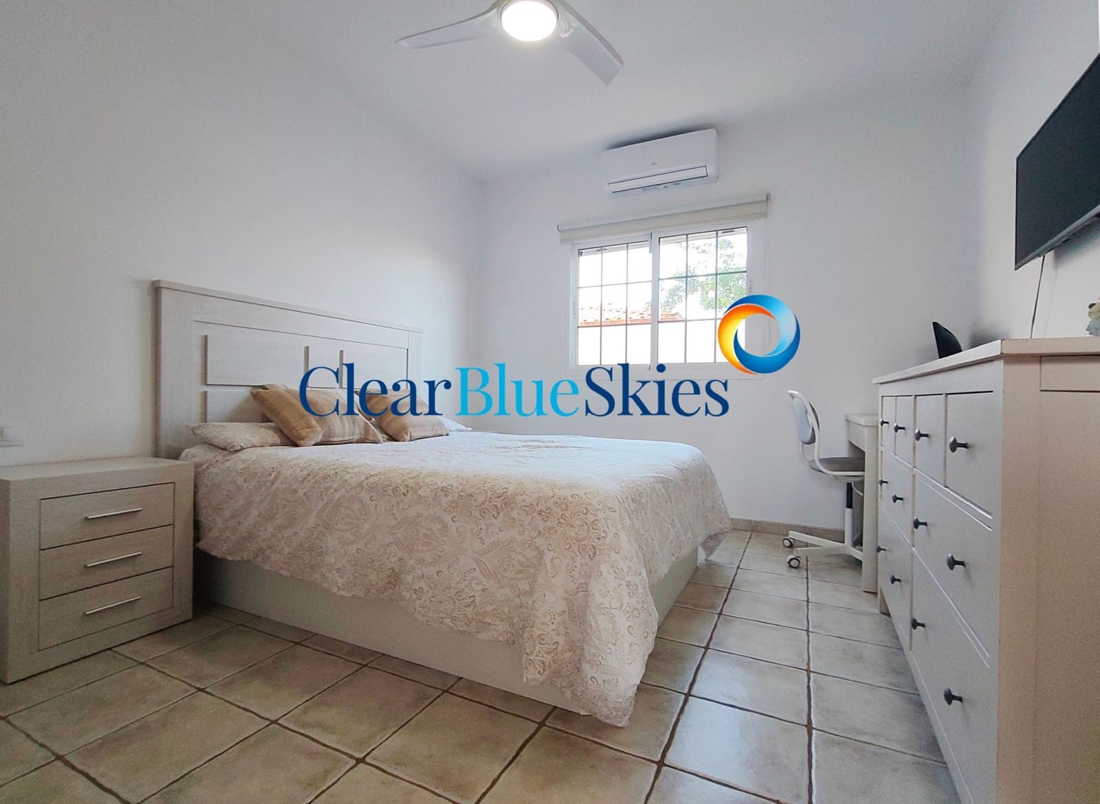 4 soveværelse Villa til salg i Golf del Sur med swimmingpool garage - € 1.600.000 (Ref: 8846606)